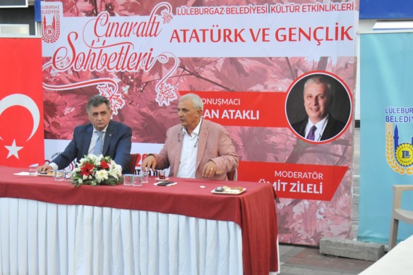 Can Ataklı Çınaraltı Sohbetleri'ndeydi